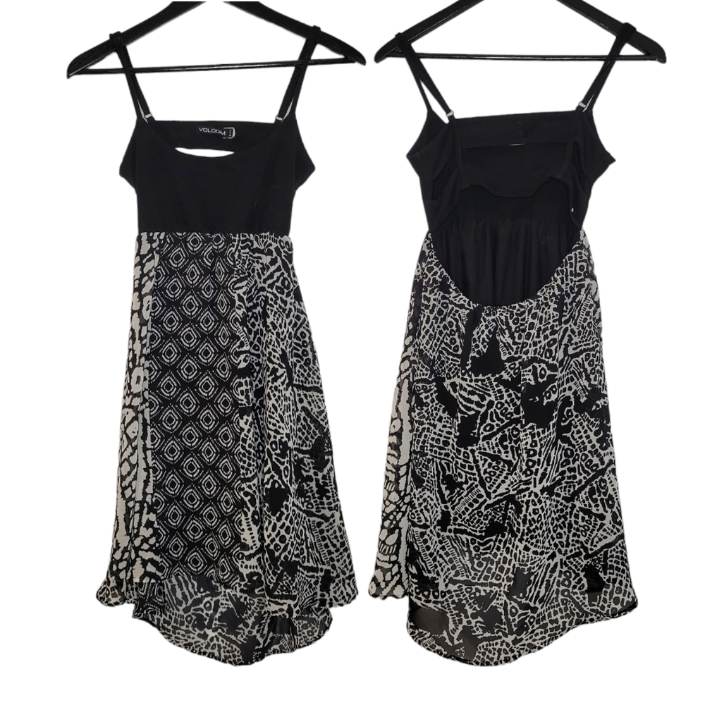 Volcom women's black and white summer dress